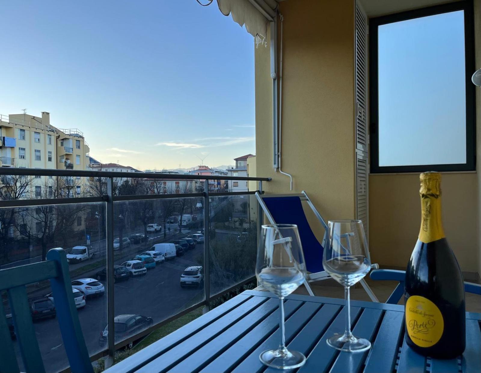 Dea Apartments Albenga Zewnętrze zdjęcie